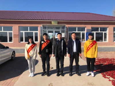 情系贫困户 倾力助秋收--吉林双辽联通团支部青年志愿者精准扶贫走进太和村