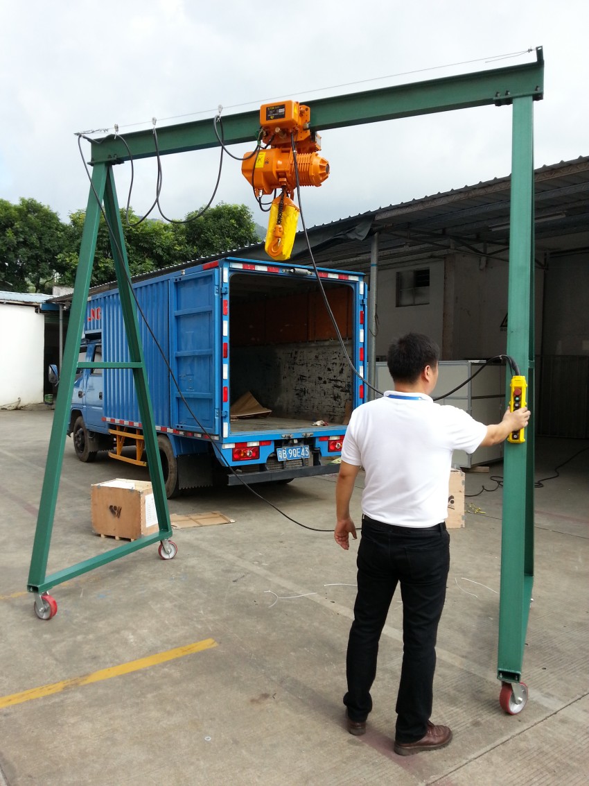 吉林省高速公路首个etc龙门架在双辽顺利试装成功 -.